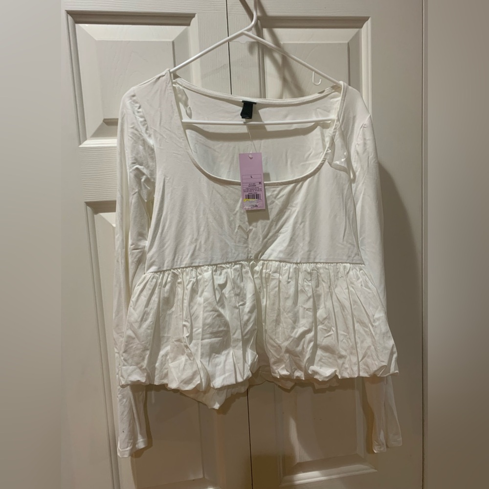 NWT Wild Fable bubble hem long sleeve top size Large